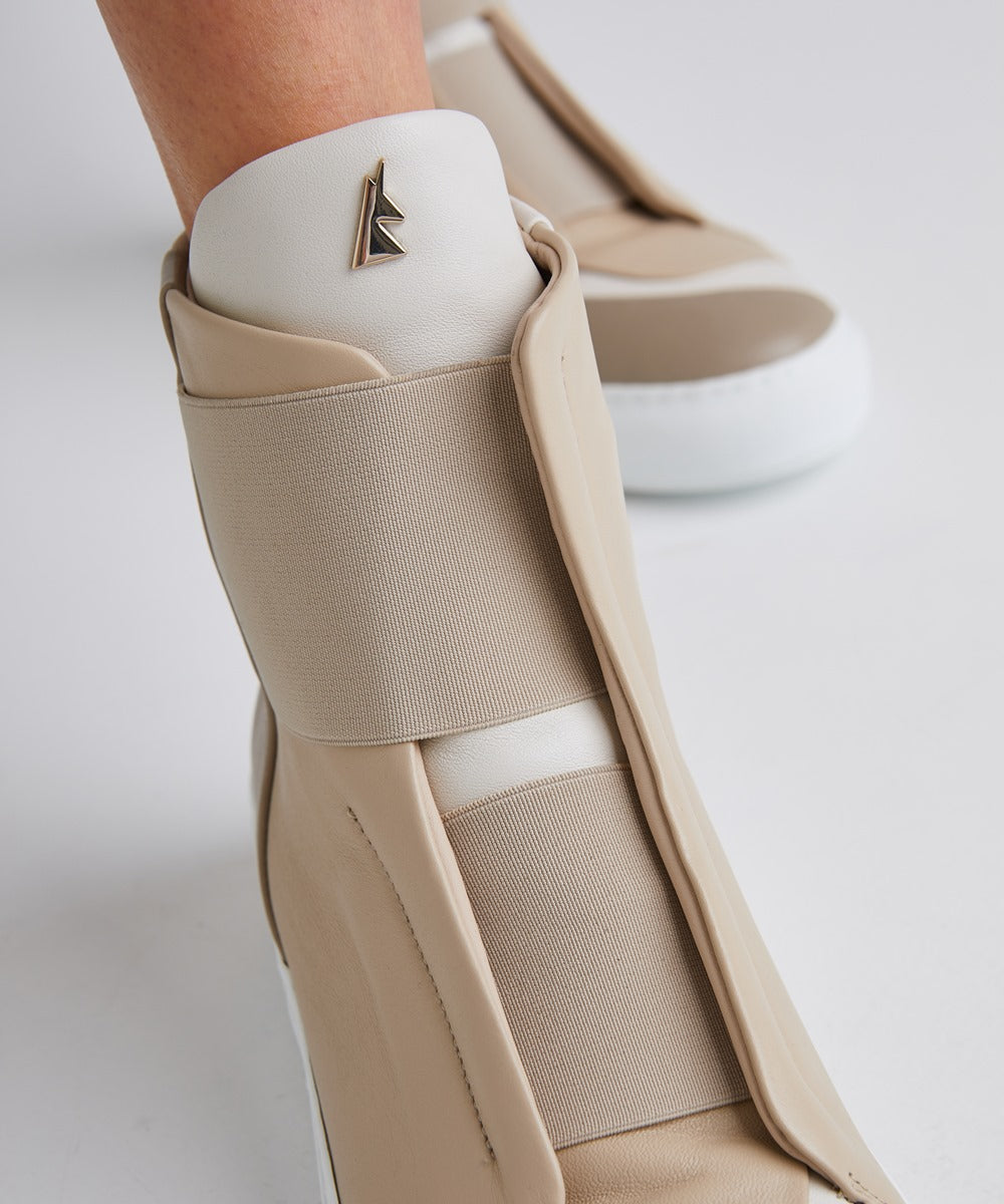 SLIP_ON_SNEAKER_ELECTRON_HIGH_TOP_BEIGE_LEATHER_CHAUSSURE_CUIR_BASKET_W_03.jpg
