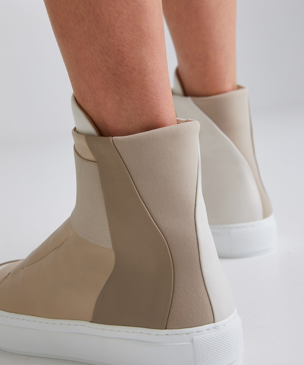 SLIP_ON_SNEAKER_ELECTRON_HIGH_TOP_BEIGE_LEATHER_CHAUSSURE_CUIR_BASKET_W_04.jpg