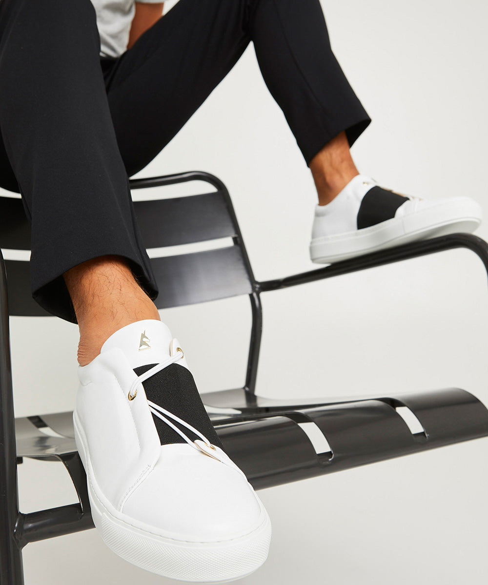 SLIP_ON_SNEAKER_TOI_ET_MOI_WHITE_LEATHER_BLACK_ELASTIC_CHAUSSURE_CUIR_BASKET_M_03.jpg