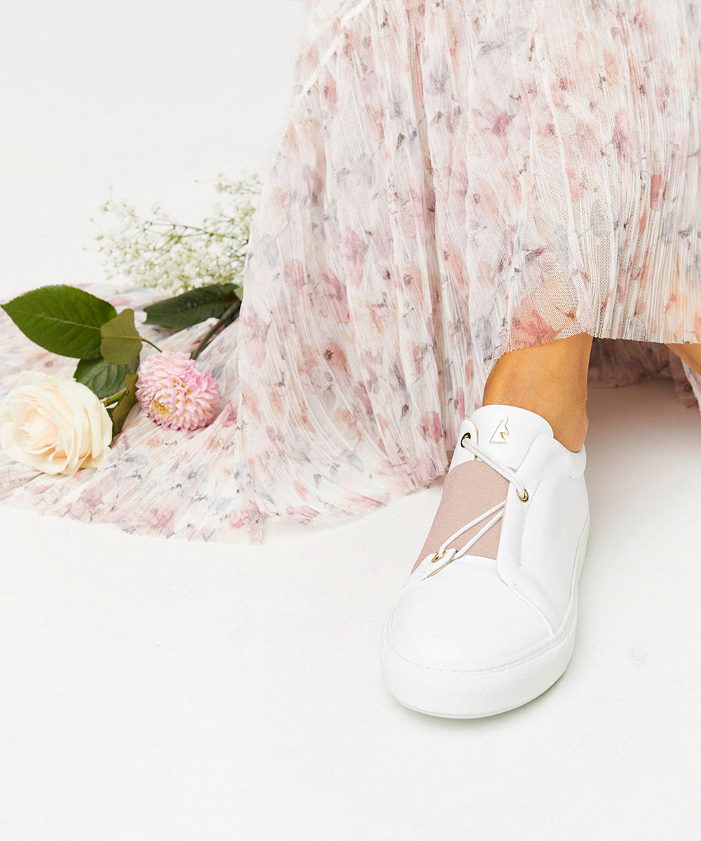 SLIP_ON_SNEAKER_TOI_ET_MOI_WHITE_LEATHER_BLUSH_PINK_ELASTIC_CHAUSSURE_CUIR_BASKET_W_05.jpg