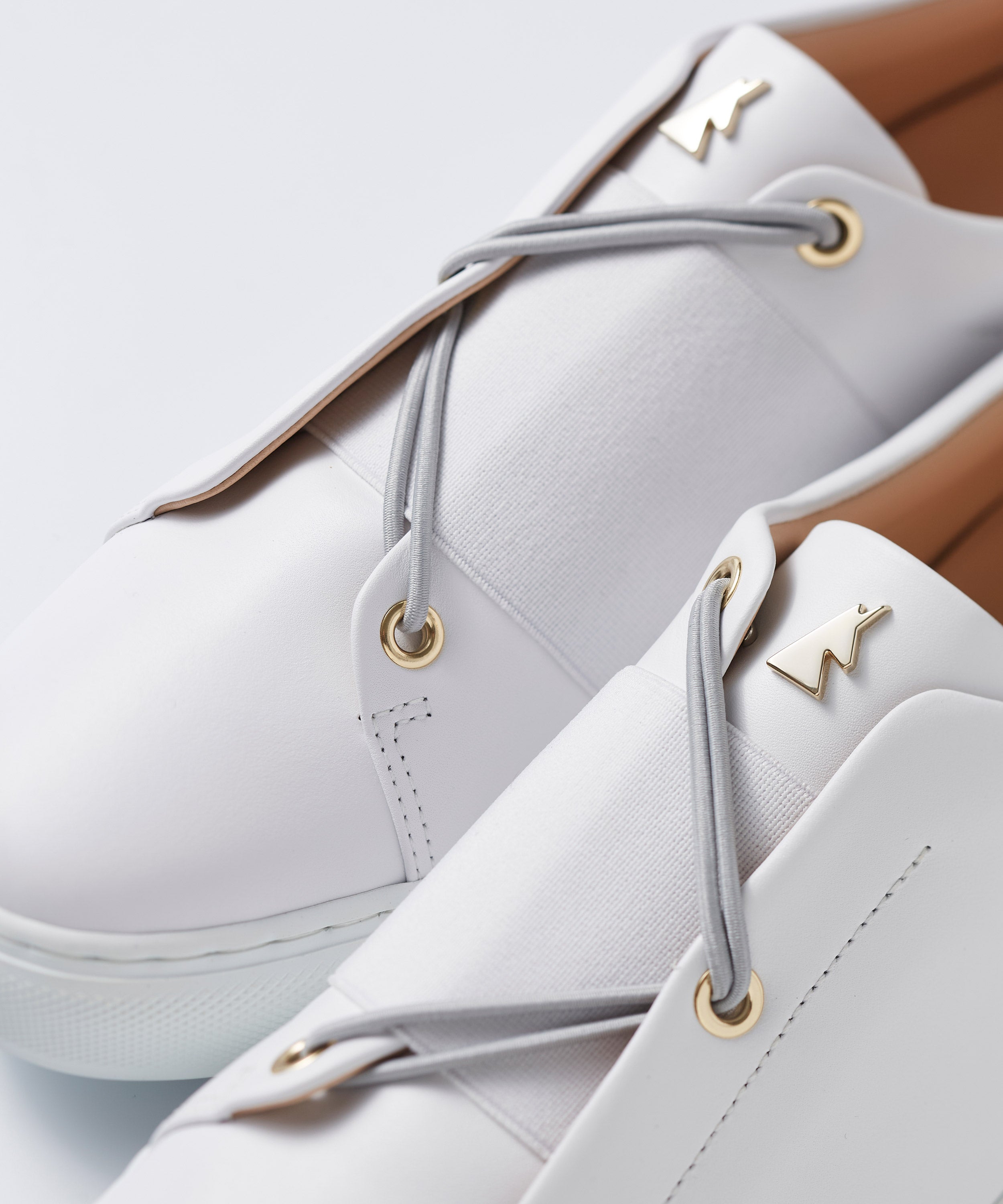 Gray Laces Toi & Moi
