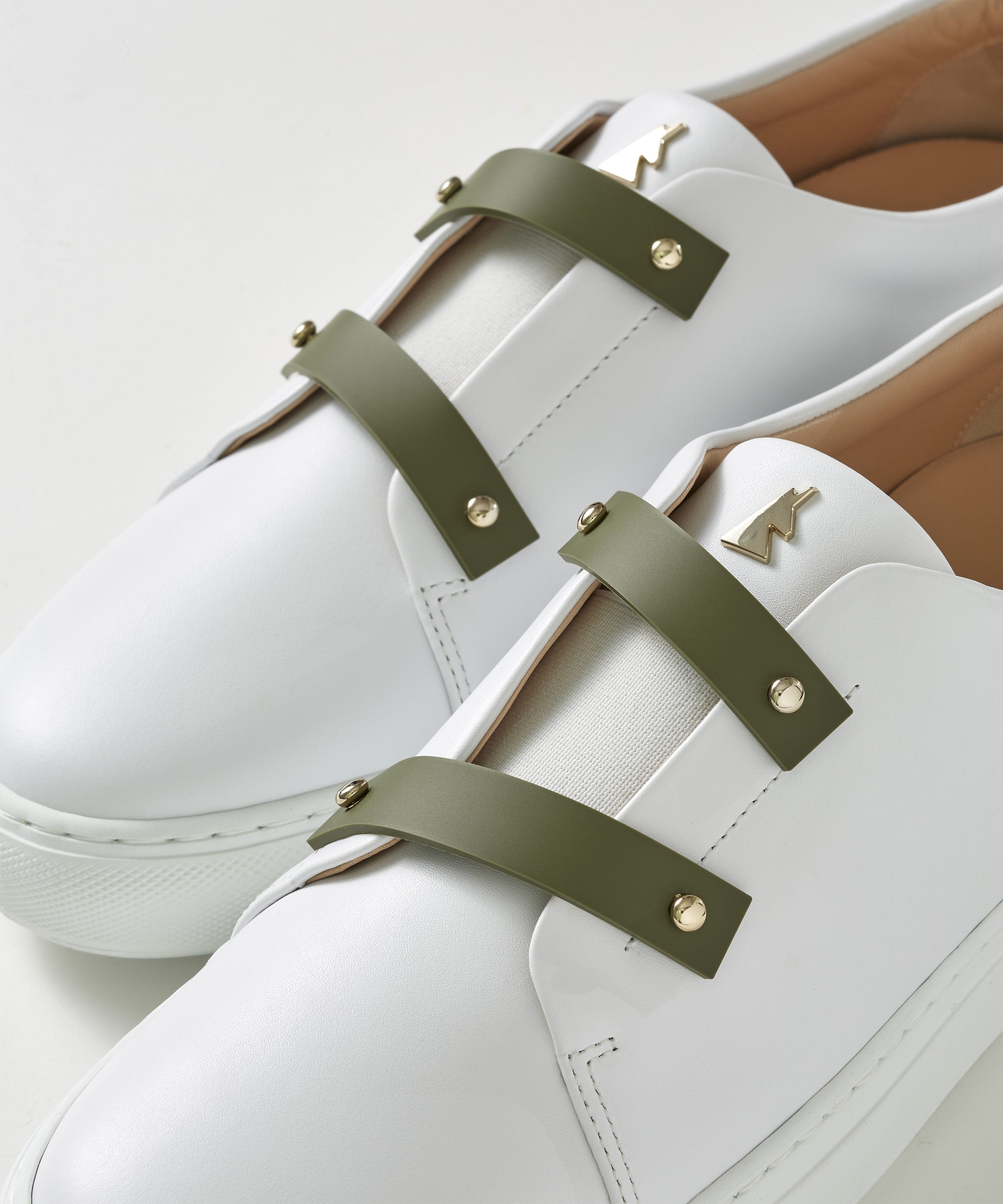 Straps Kaki