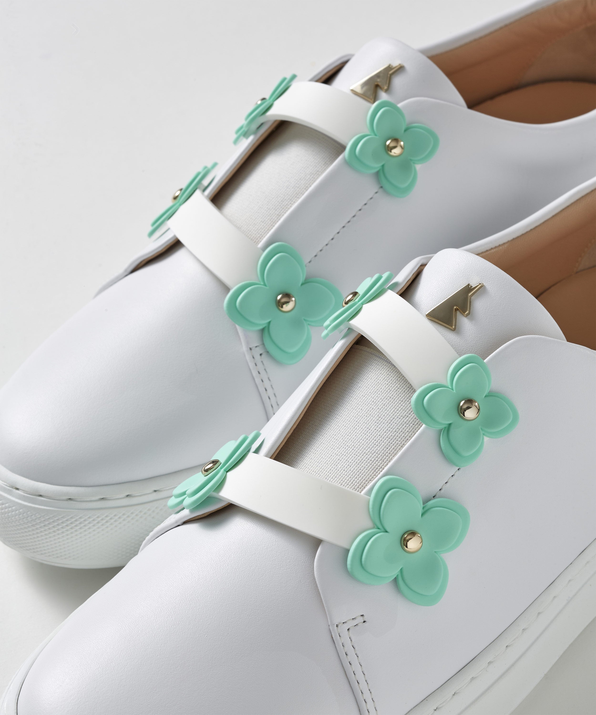 Mint Flower Set