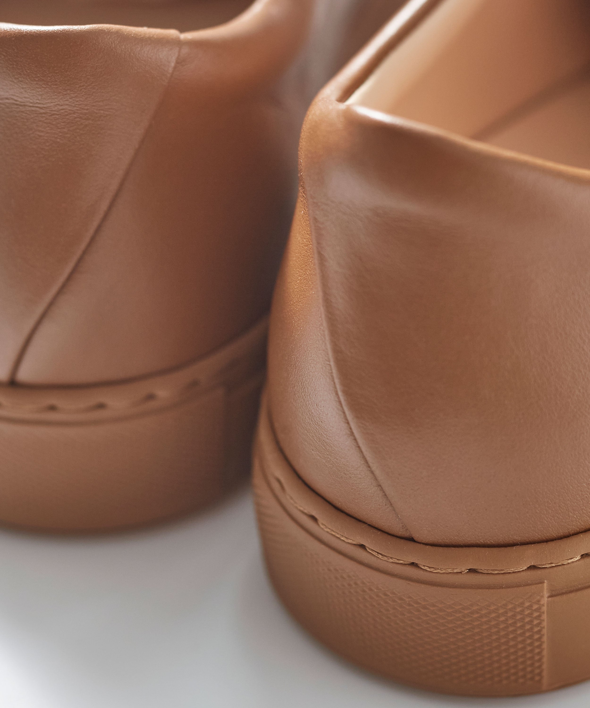 Nous Sneaker – Ebene