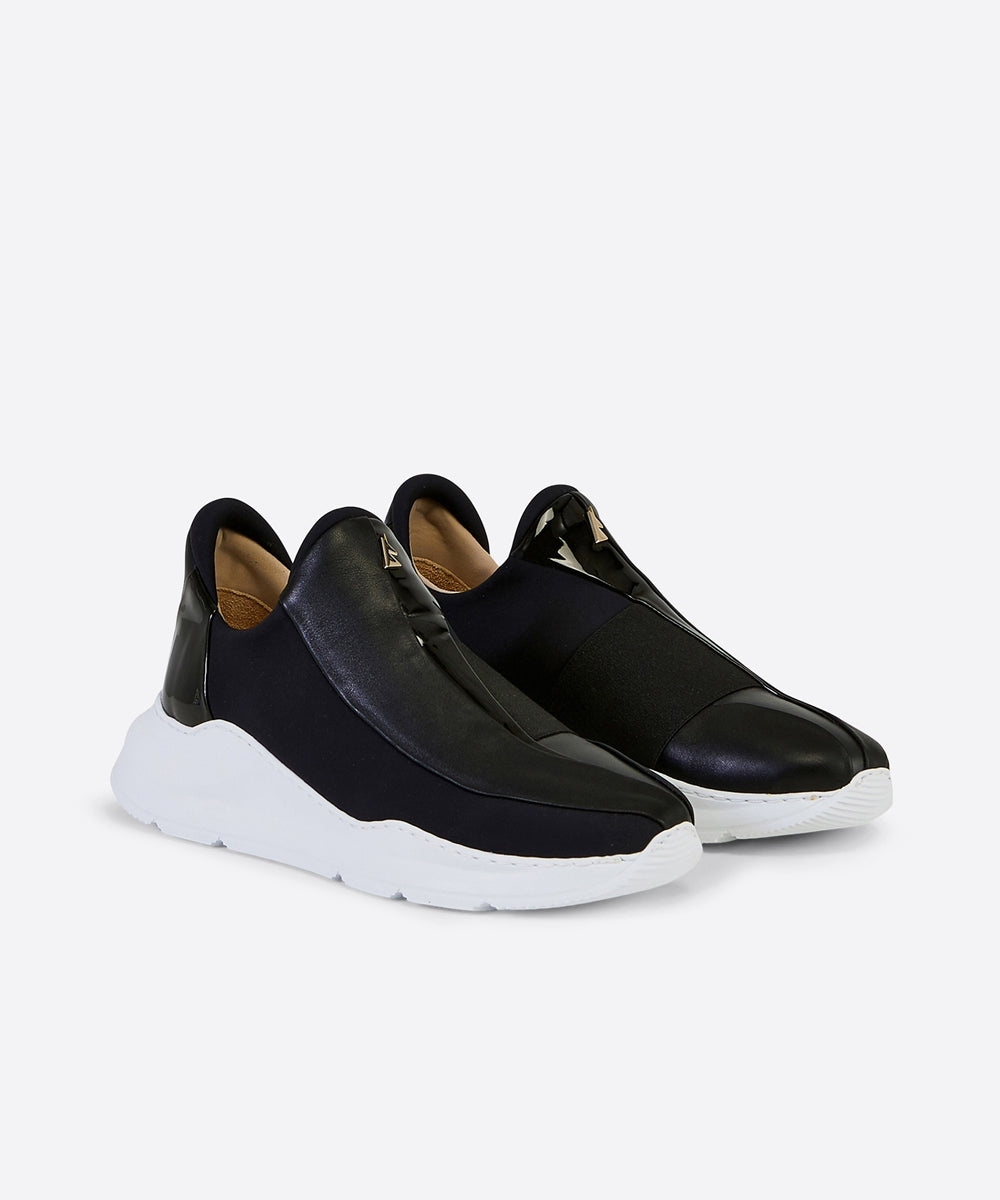 SLIP_ON_SNEAKER_ELECTRON_BLACK_LEATHER_CHAUSSURE_CUIR_BASKET_W_01.jpg