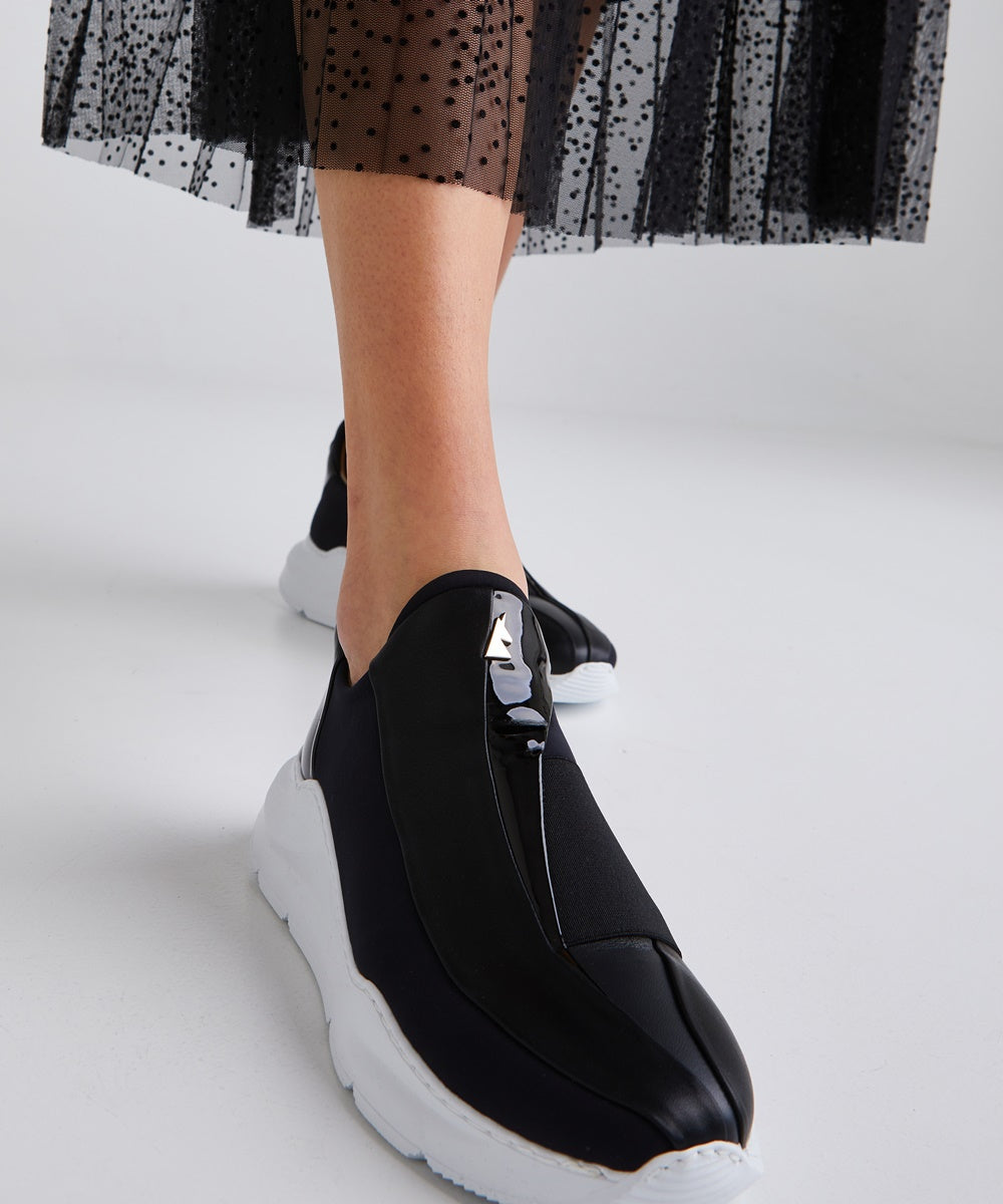 SLIP_ON_SNEAKER_ELECTRON_BLACK_LEATHER_CHAUSSURE_CUIR_BASKET_W_03.jpg