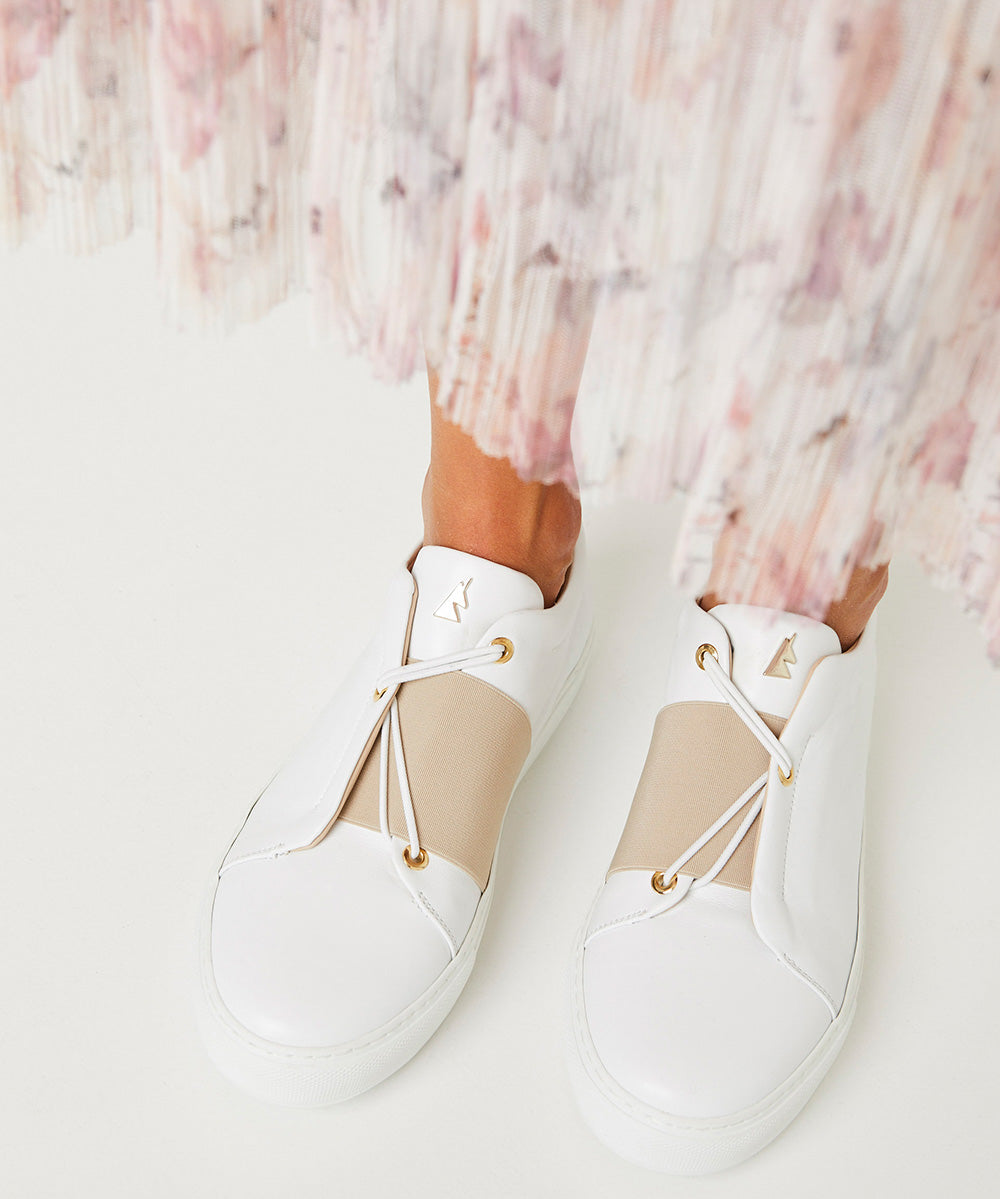 SLIP_ON_SNEAKER_TOI_ET_MOI_WHITE_LEATHER_BEIGE_ELASTIC_CHAUSSURE_CUIR_BASKET_W_06.jpg