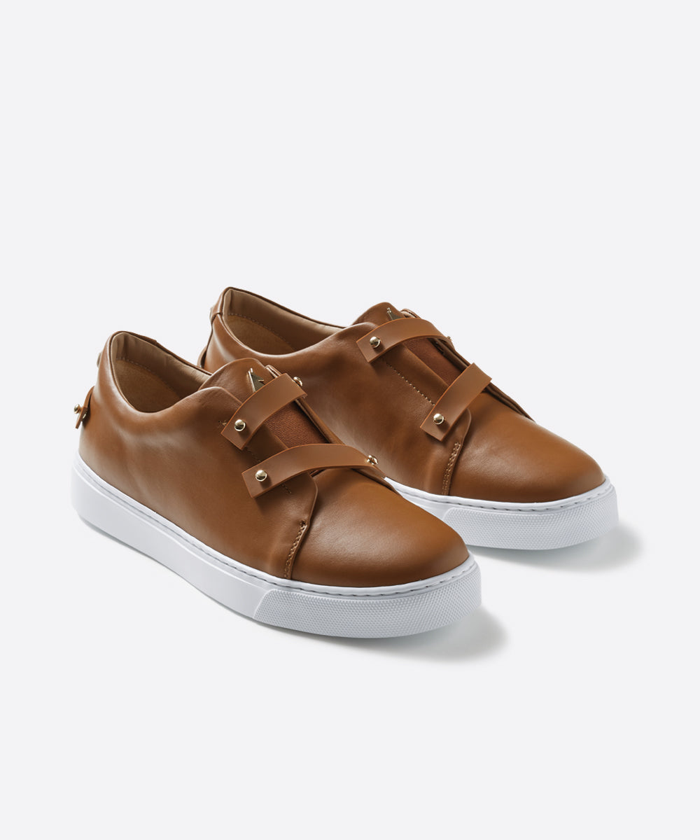 nous-caramel-sneakers-danielessa-packshot.jpg